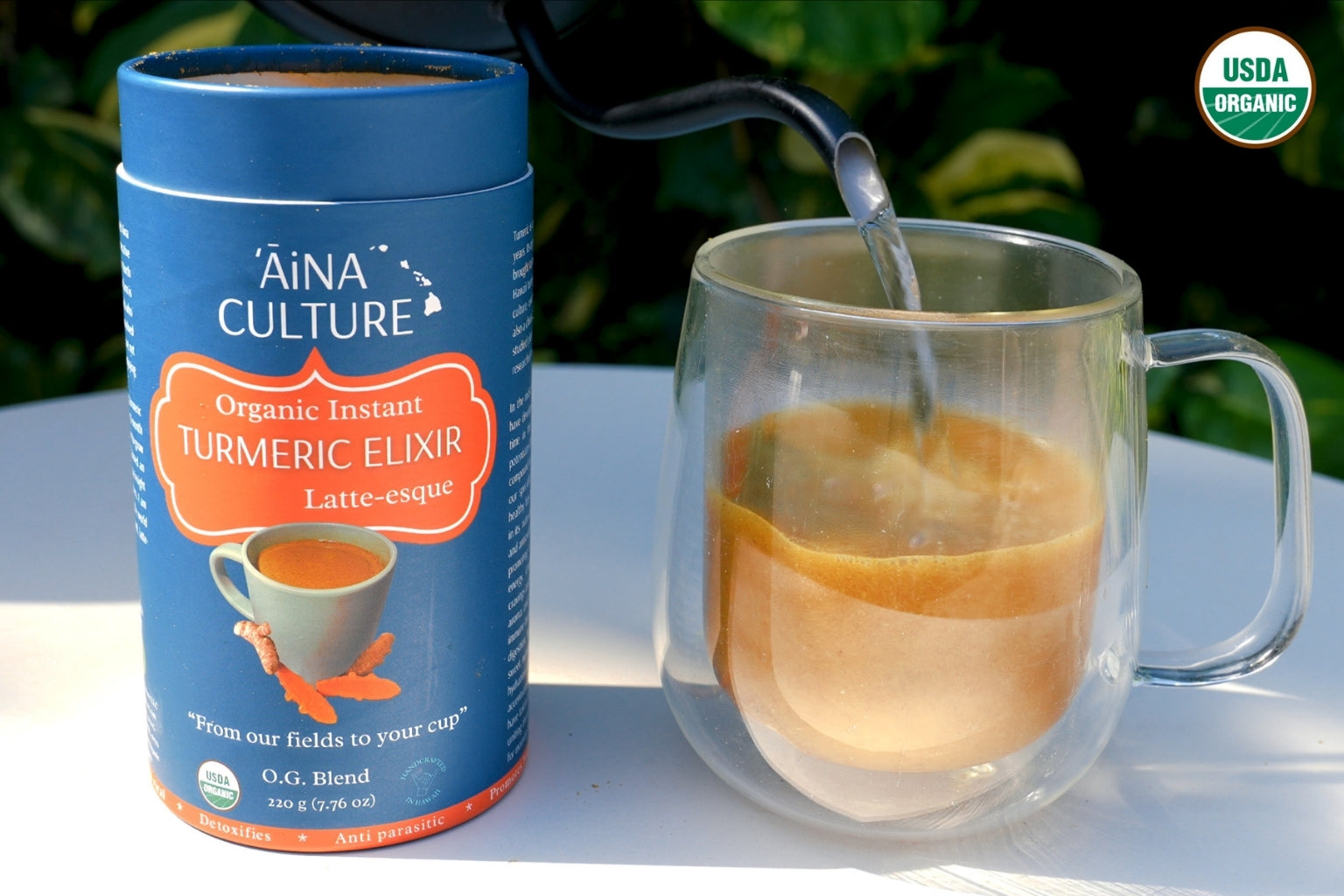 AiNA culture 220 g canister with mug adding water preparing the elixir
